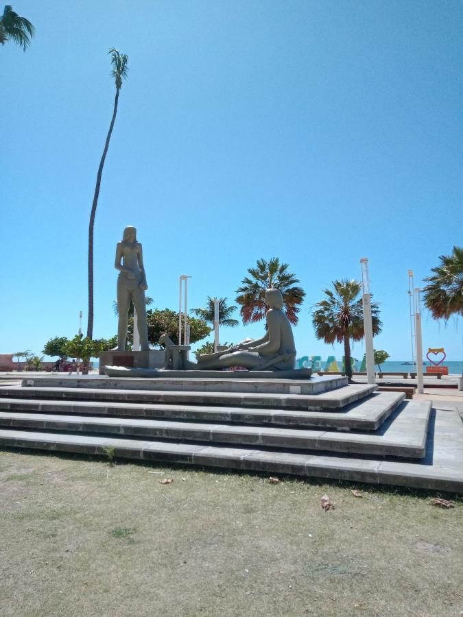 3 Quartos A 100 M Da Beira Mar *